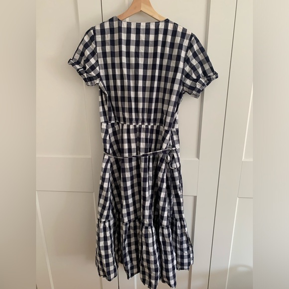 Gingham print GAP ruffled hem wrap dress - Picture 3 of 3
